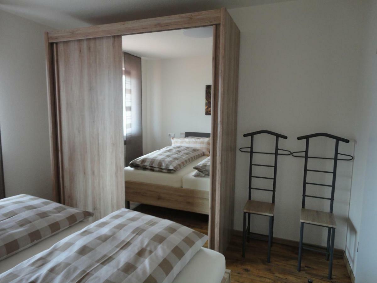 Hoßkirch Gasthof Reiterstuben מראה חיצוני תמונה
